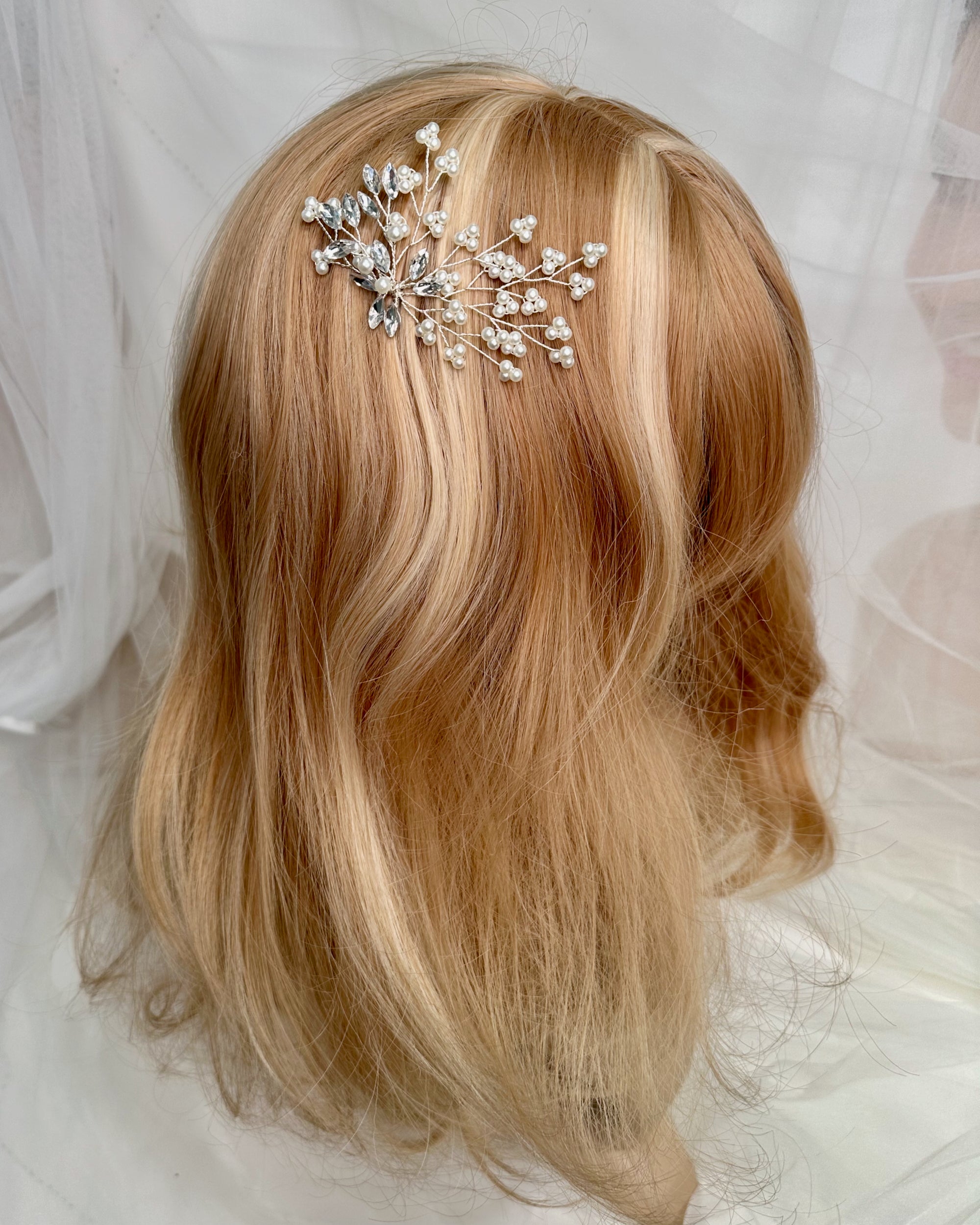 Larina Hairpin in silver by Windsor Bridal Jewellery