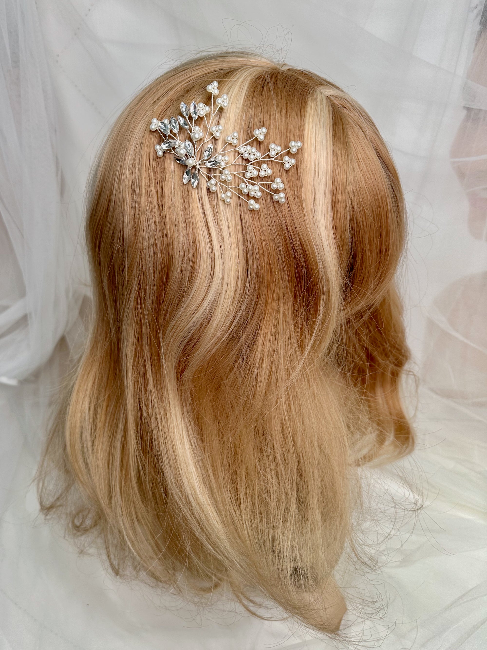 Larina Hairpin in silver by Windsor Bridal Jewellery