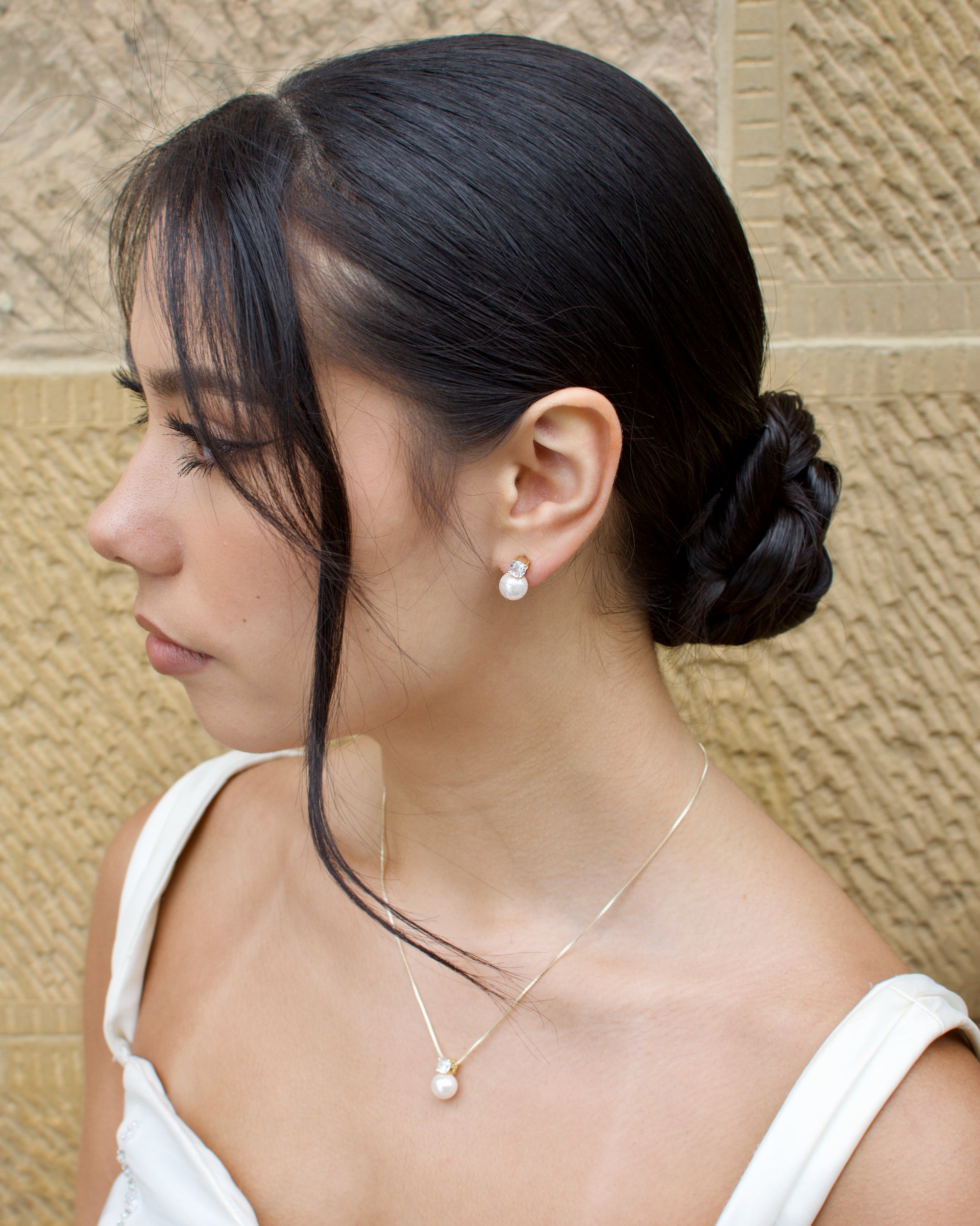 Annie Gold necklace and earring set — alternate view 4