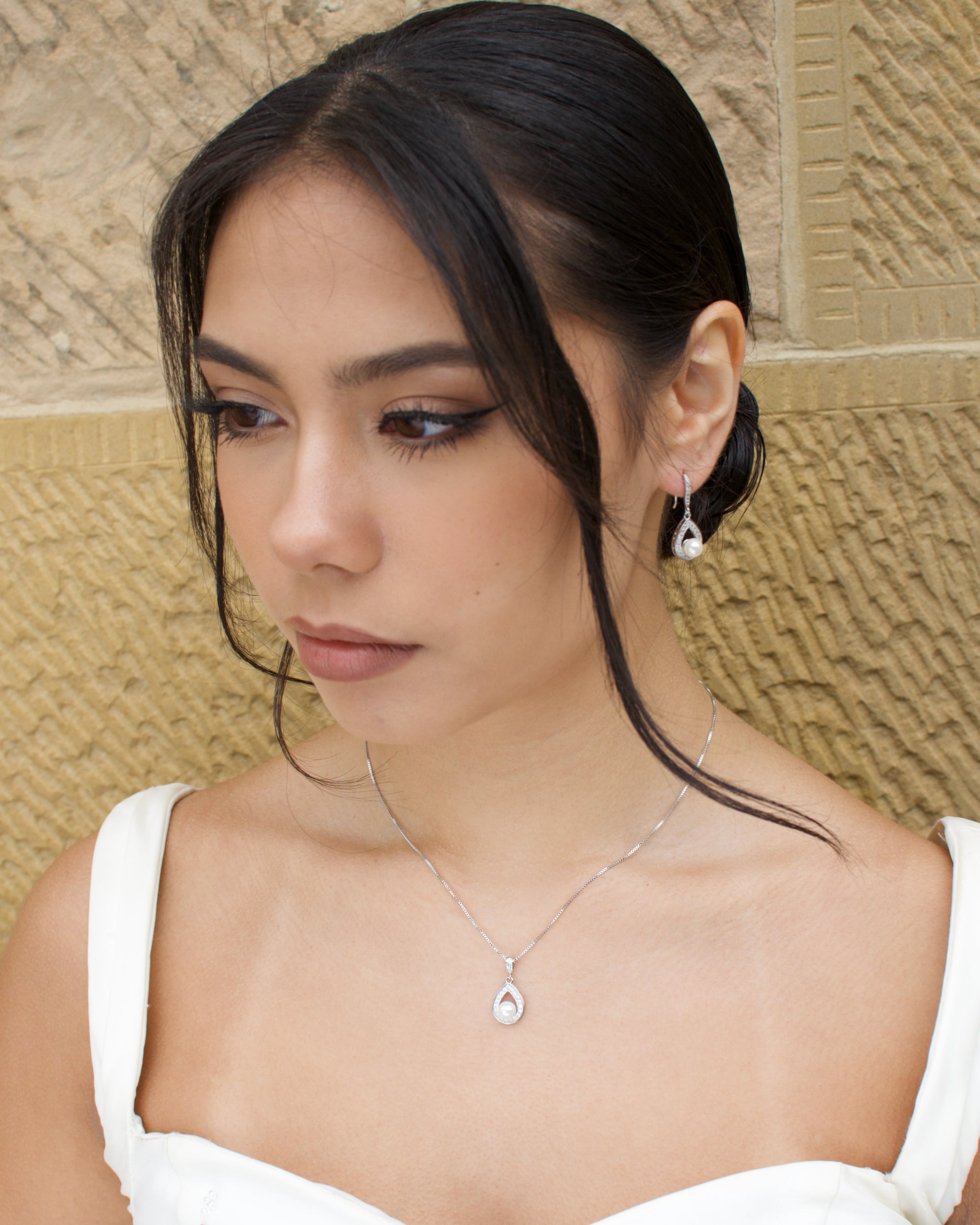 Lucy Silver necklace and earring set — alternate view 5