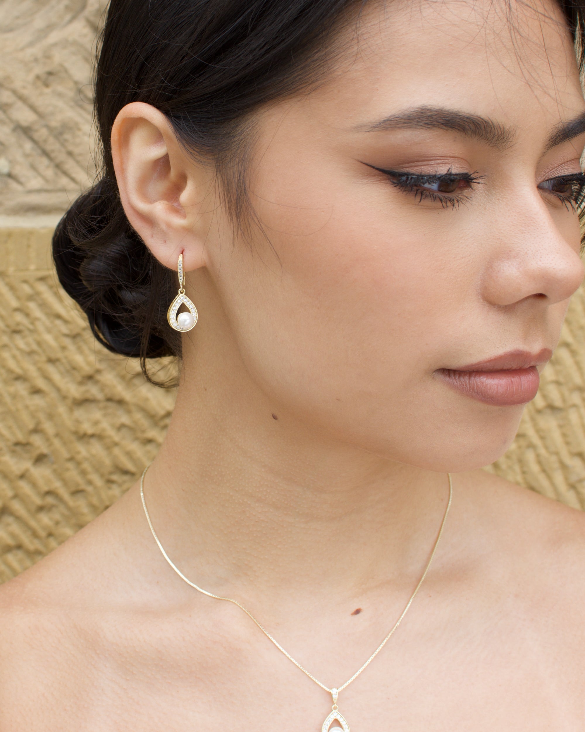 Lucy Gold necklace and earring set — alternate view 6