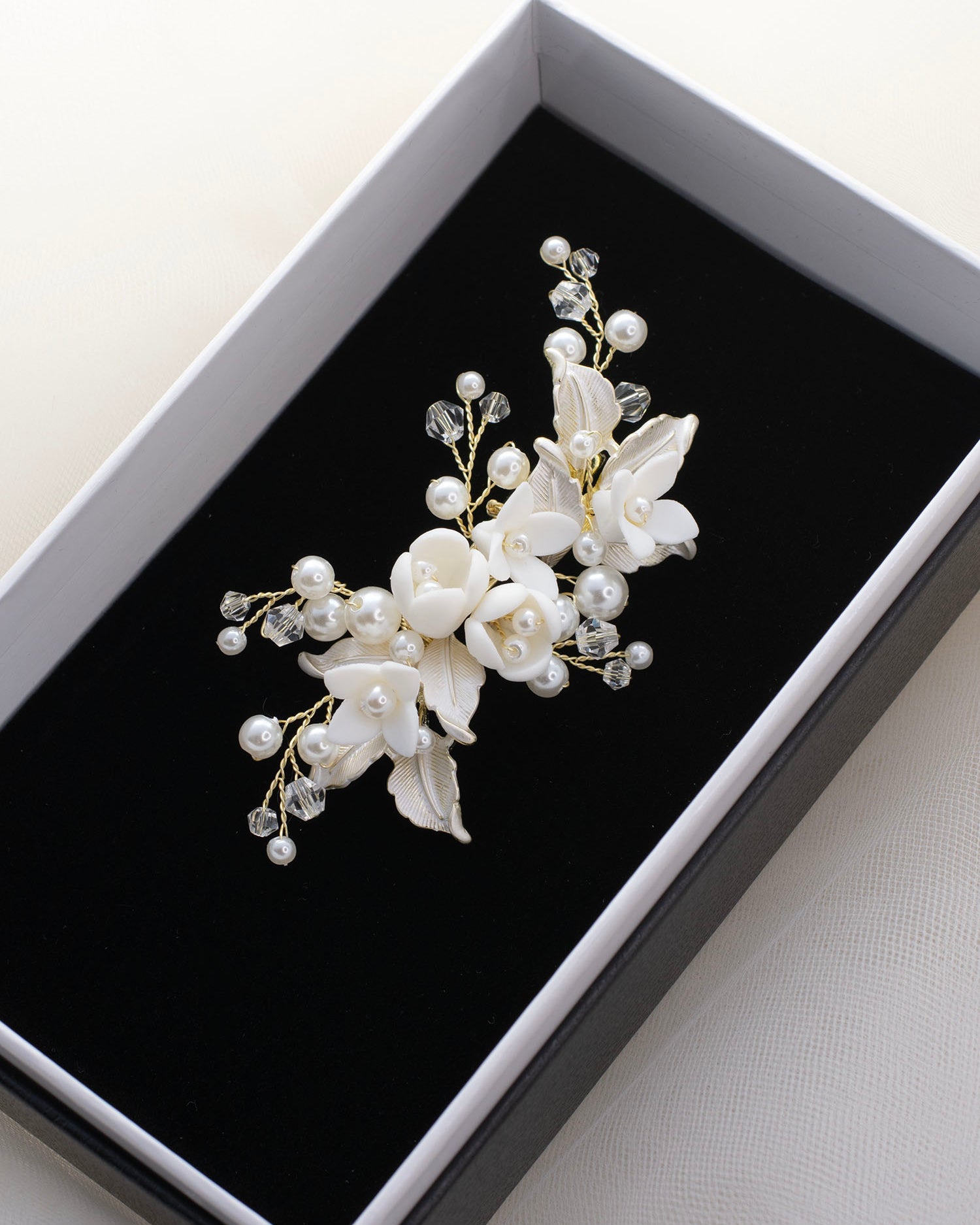 Angelina Gold bridal comb — alternate view 2