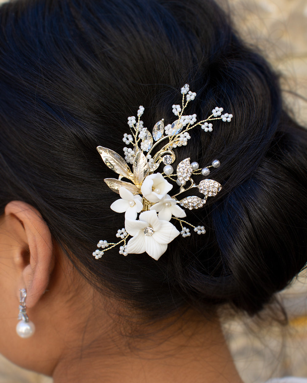 Sophie Gold comb by Windsor Bridal Jewellery