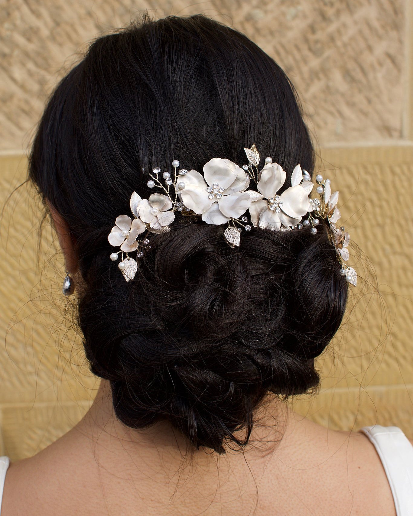 Eve Flowers gold bridal comb — alternate view 2