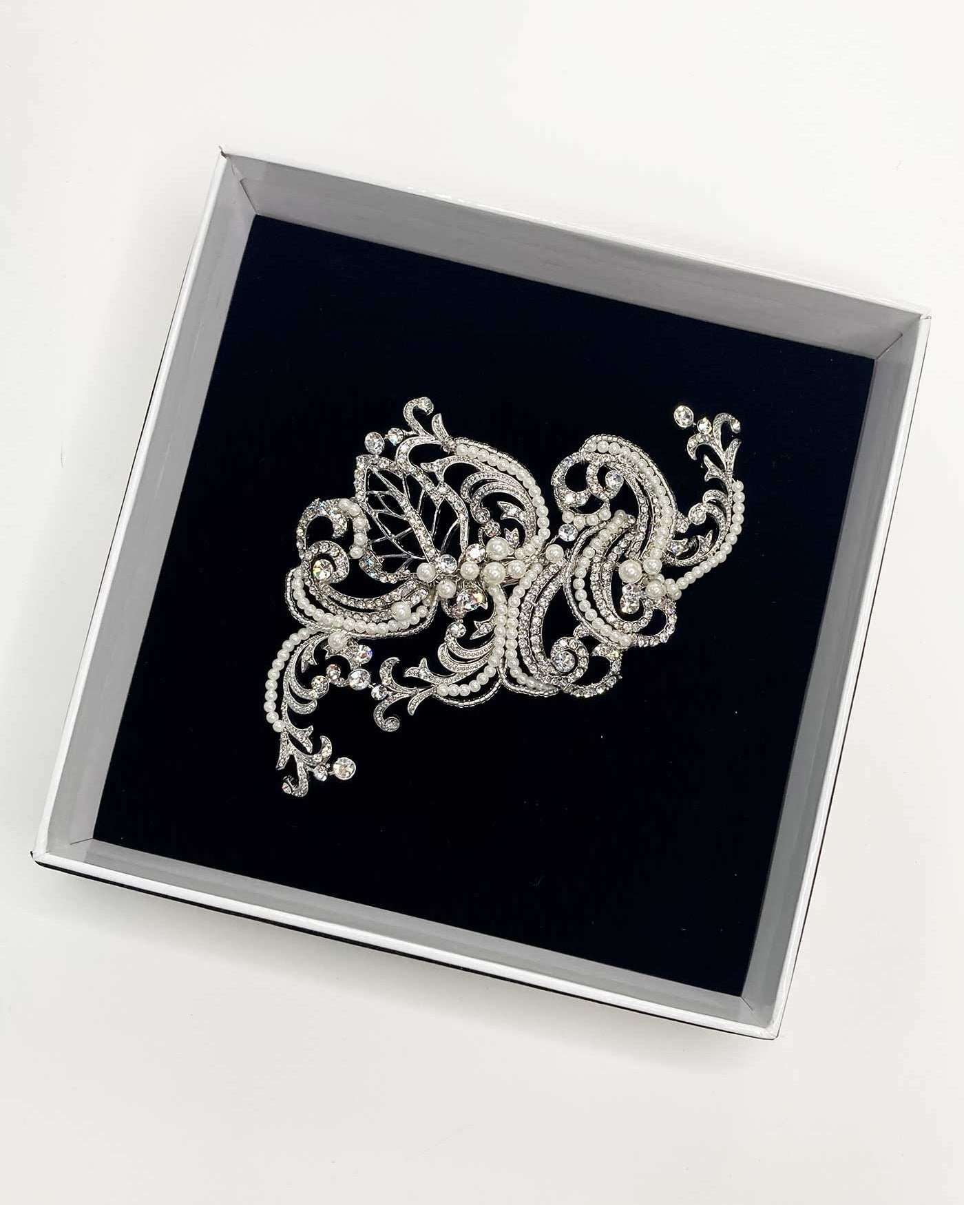 Jade silver bridal comb — alternate view 2
