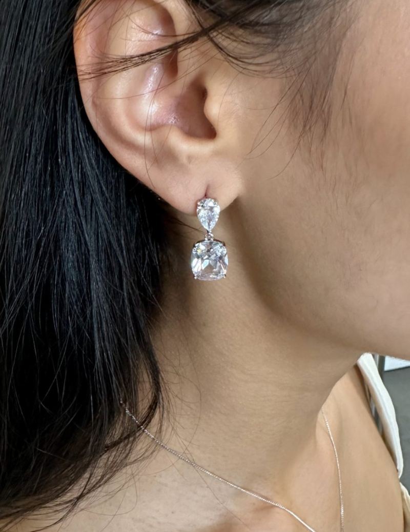 Cordelia Gold Crystal Bridal Earring by Windsor Bridal Jewellery