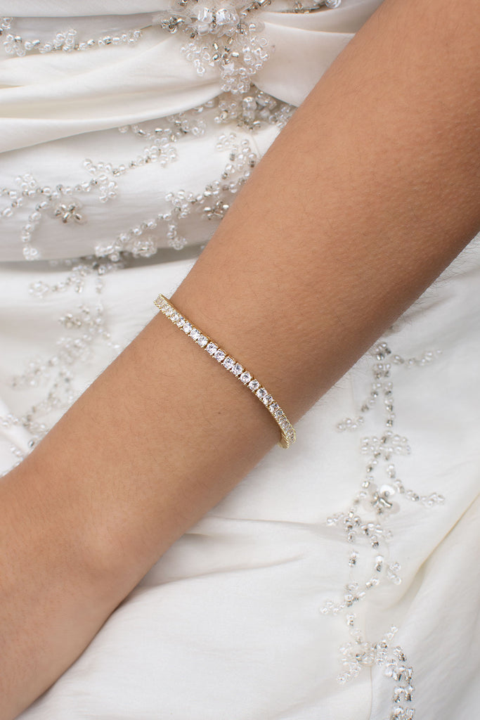 24k GOLD Wedding Bracelet Bridal Shower Gift Swarovski Crystal Bracelet  Diamond Wedding Jewelry HANDMADE Jewelry Bride Bracelet Gift for Her - Etsy  Denmark